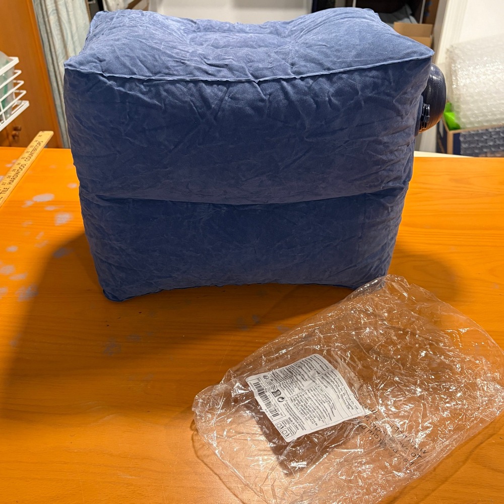 Airplane Travel Ottoman Inflatable Foot Rest Pillow Blow Up Vacation w/ Pump NEW